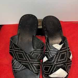 FRYE Alley Deco Stud Criss Cross Sandal